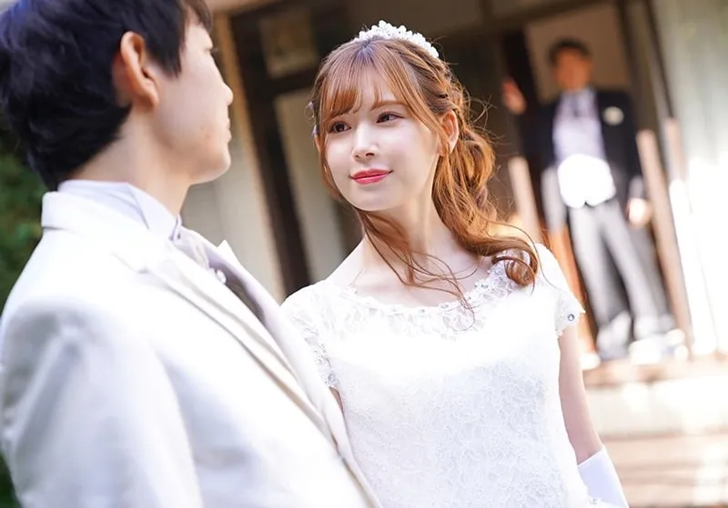 Bố gã chồng địt vợ sắp cưới của con trai ngay sau lễ cưới của con trai